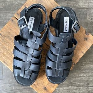 Steve Madden Leather Schoolz Fisherman Sandals